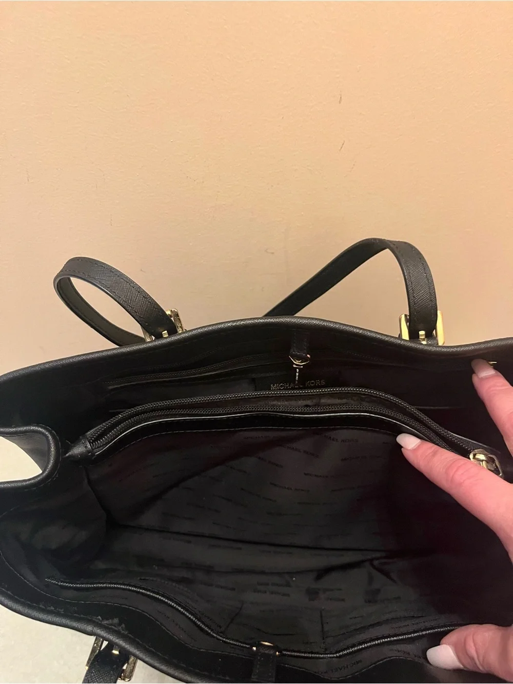 Michael Kors tote